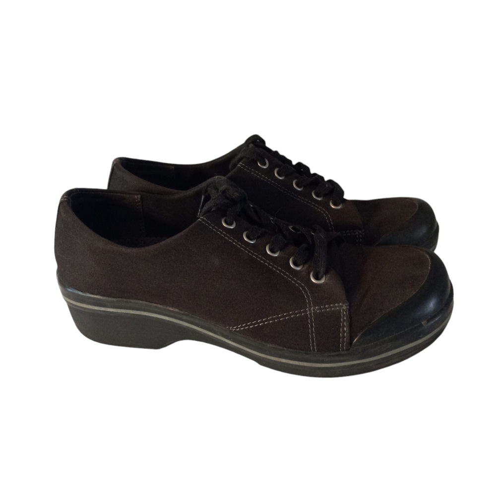 Danskin vegan black lace up shoes nonslip size 7.5 (38)